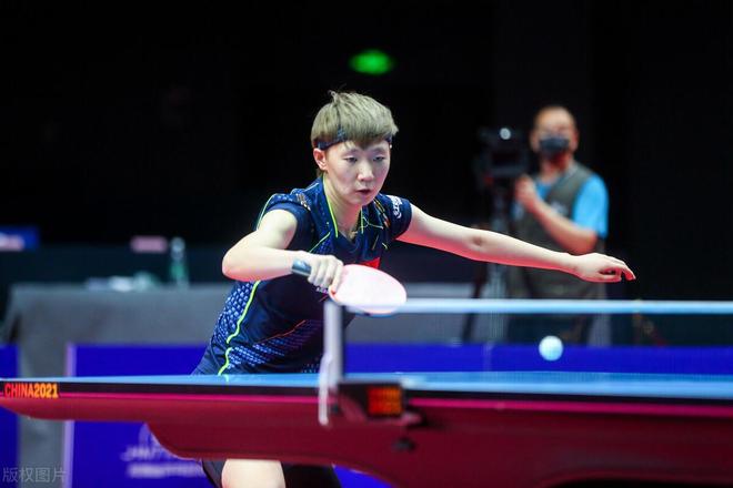 能在比赛初 能在比赛初