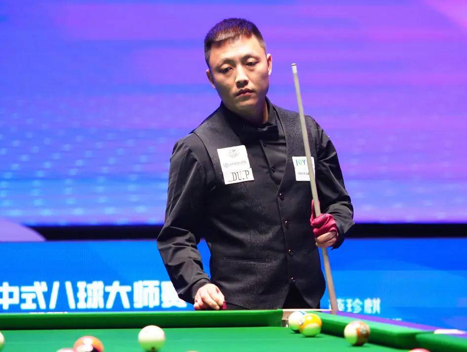 在社交媒体 在社交媒体