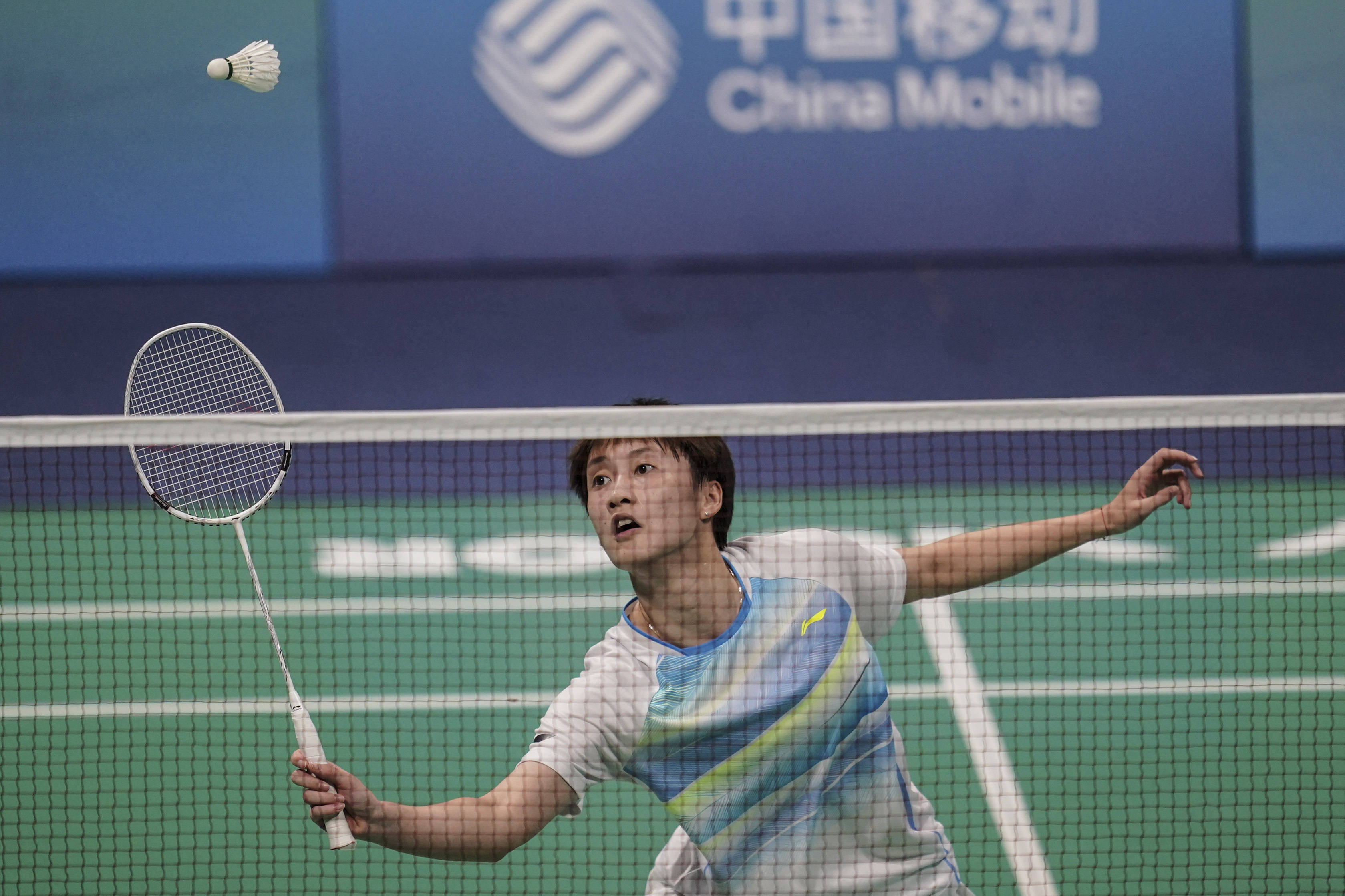 而中场则需 而中场则需